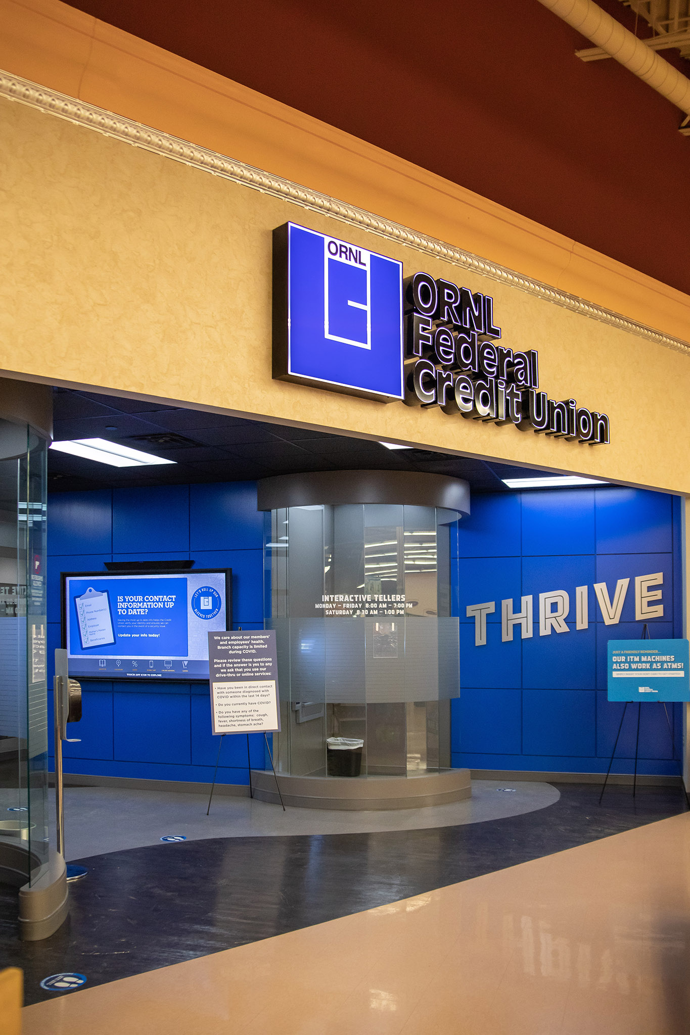 Interior building shot of Maynardville Food City branch