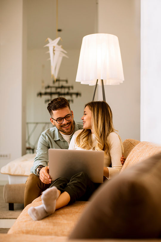 Couple-happy-at-home